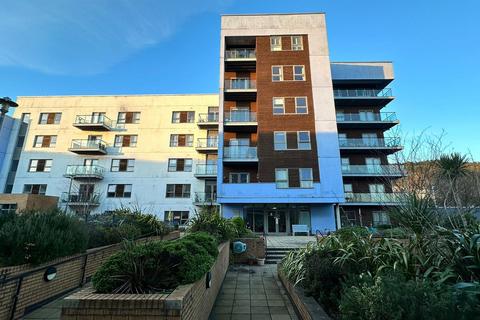 Mariners Court, Lamberts Road... 2 bed retirement property for sale