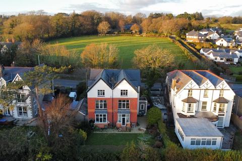 Pwllheli Road, Criccieth 2 bed apartment for sale
