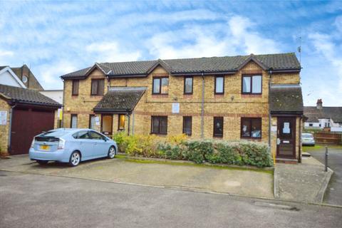 Southwold Road, Watford... 1 bed apartment for sale