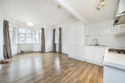 Inverton Road, London SE15 1 bed flat for sale