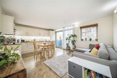 Greenroof Way, London SE10 2 bed flat for sale