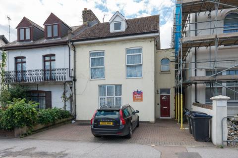 Margate Road, Ramsgate, CT11 5 bed semi