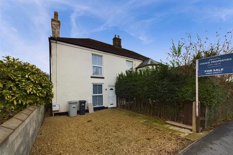 2 bedroom semi-detached house for sale