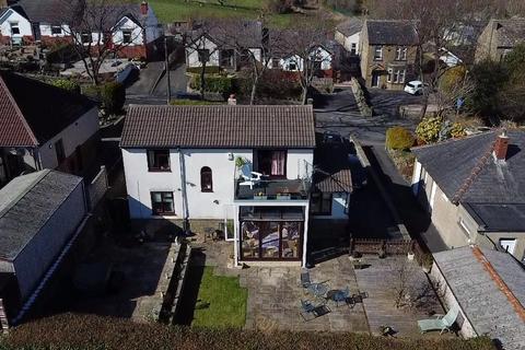 Kaye Lane, Almondbury, Huddersfield... 3 bed detached house for sale