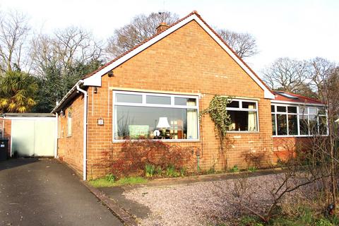 Lilac Grove, Warwick 2 bed detached bungalow for sale