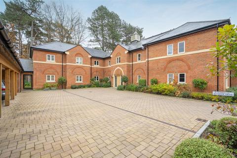 Seymour Drive, Ascot 2 bed apartment for sale
