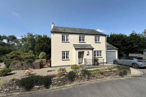 Tregony, Gateway to the Roseland. 4 bed detached house for sale