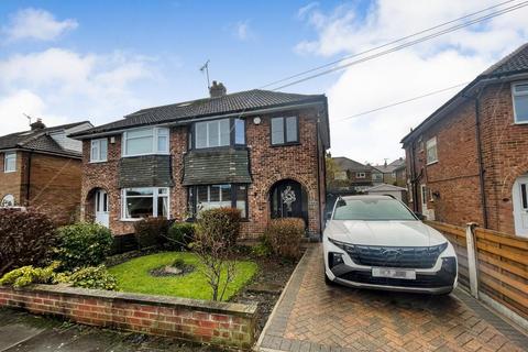 Roundhill Avenue, Bingley 3 bed semi