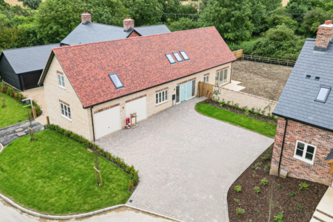 Spring Lane, Stagsden MK43 4 bed detached house for sale