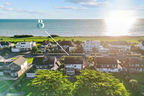 Coastal Road, East Preston, BN16 4 bed detached house for sale