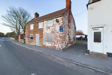 Main Road, Louth LN11 3 bed semi