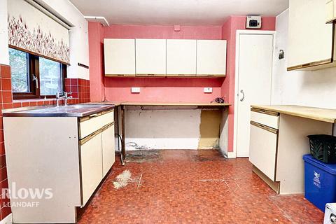 Hermon Hill, Cardiff 2 bed end of terrace house for sale