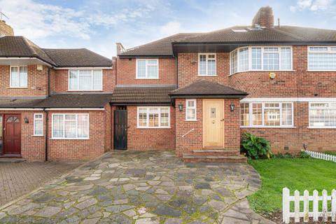 Silverston Way, Stanmore HA7 5 bed semi