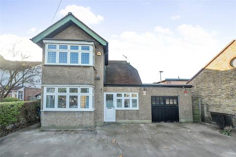 Stanwell Road, Surrey TW15 3 bed detached house for sale