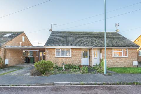 Adelaide Gardens, Gloucestershire GL10 1 bed bungalow for sale