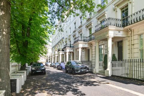 Clifton Gardens, Little Venice 2 bed apartment for sale