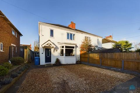 Foster Street, Stourbridge DY7 3 bed semi