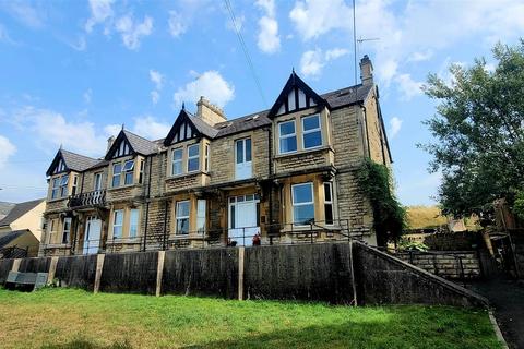 Stokes Road, Corsham 2 bed flat for sale