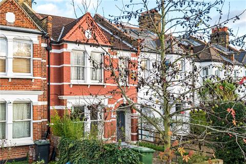 Kilmorie Road, Forest Hill, London 2 bed maisonette for sale