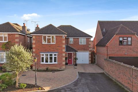 Leonard Mews, Branksome Avenue 4 bed detached house for sale