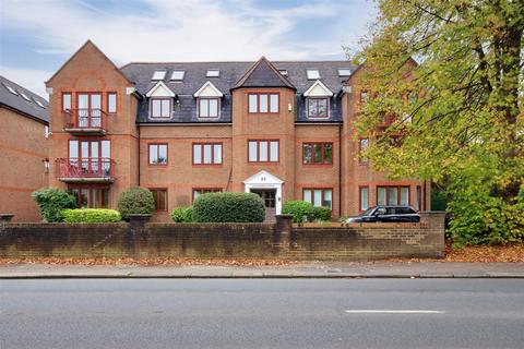 44 The Ridgeway, Enfield 4 bed penthouse for sale