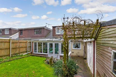 Neal Road, West Kingsdown, Sevenoaks... 3 bed chalet for sale