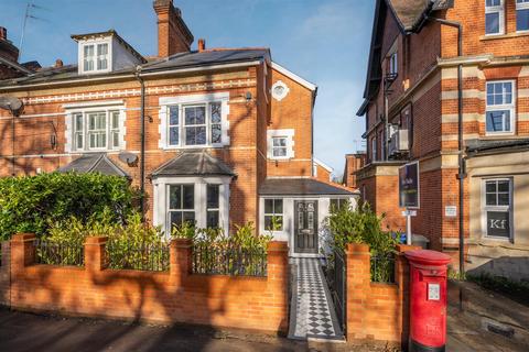 London Road, Ascot 5 bed townhouse for sale