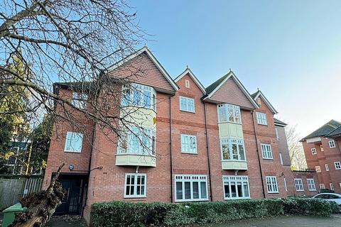 Mulberry Court, Kenilworth 2 bed apartment for sale