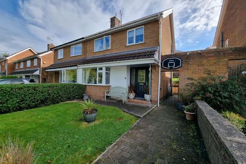 Churchill Close, Sholtey Bridge 3 bed semi