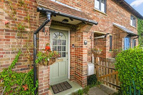 Orchard Side, Hunston, PO20 3 bed terraced house for sale