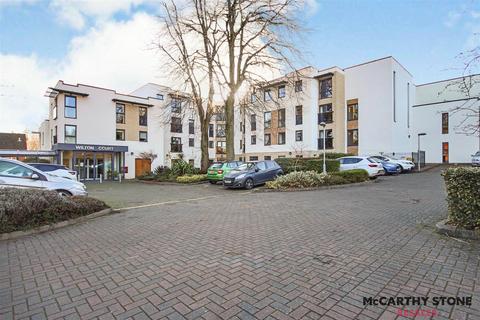 Wilton Court, Southbank Road... 1 bed apartment for sale