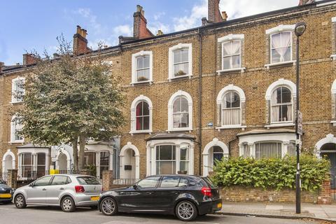 Riversdale Road, Highbury, London, N5 2 bed apartment for sale