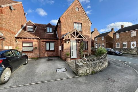 Top House Farm Mews, Fairburn... 3 bed semi