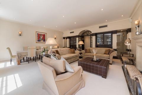 Hyde Park Square, Hyde Park, London 3 bed flat for sale