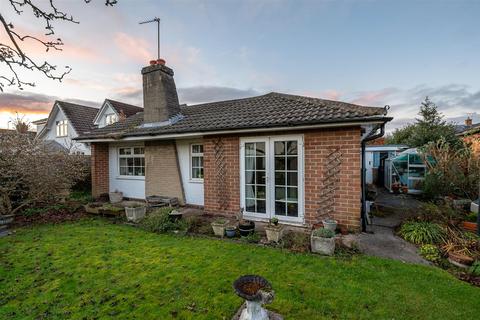 Montague Walk, Upper Poppleton, York 2 bed detached bungalow for sale