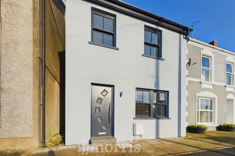 Market Street, Whitland 3 bed detached house for sale
