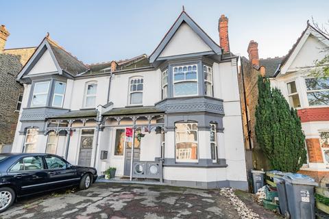 Worple Road, West Wimbledon, London... 4 bed semi