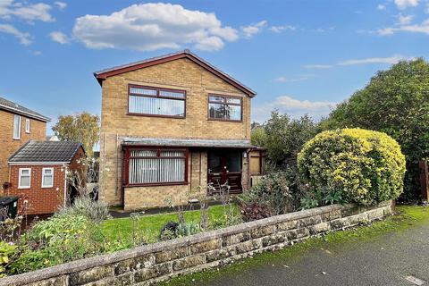 Bedale Avenue, Skelmanthorpe... 3 bed detached house for sale