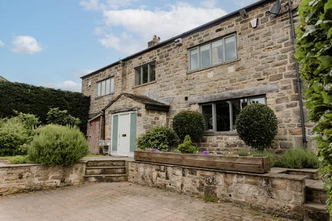 Leeds LS17 4 bed detached house for sale