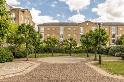 Millennium Drive, LONDON 2 bed apartment for sale