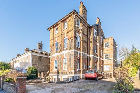 Shirley Lodge Mansions, South... 2 bed flat for sale