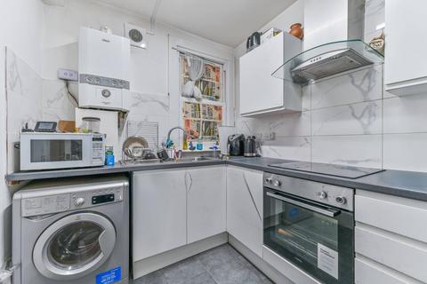 Shirley Lodge Mansions, South... 2 bed flat for sale