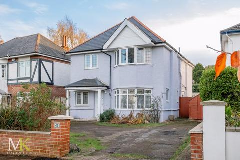 Harewood Avenue, Bournemouth BH7 4 bed detached house for sale