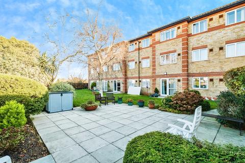 Amberley Court, Lancing BN15 1 bed apartment for sale