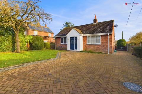 Owls End, Ramsey PE26 3 bed bungalow for sale