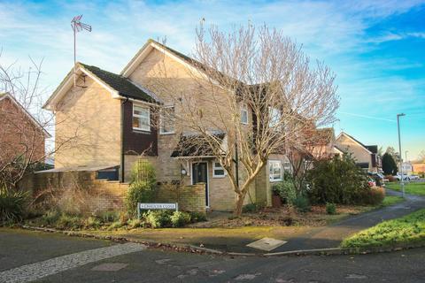 Charwood Road, Wokingham, RG40 4 bed semi