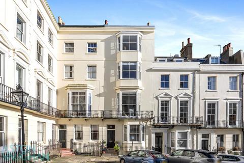 Belgrave Place, Brighton BN2 6 bed terraced house for sale