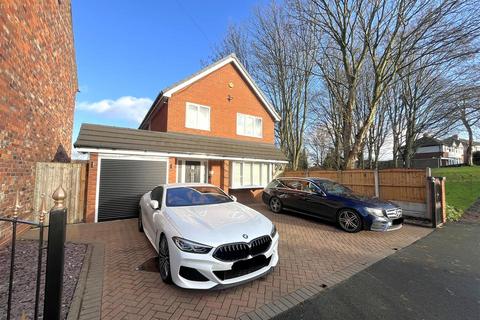 St. Edmunds Avenue, Porthill, Newcastle 3 bed detached house for sale