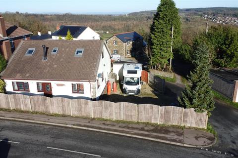 Drybrook GL17 4 bed bungalow for sale