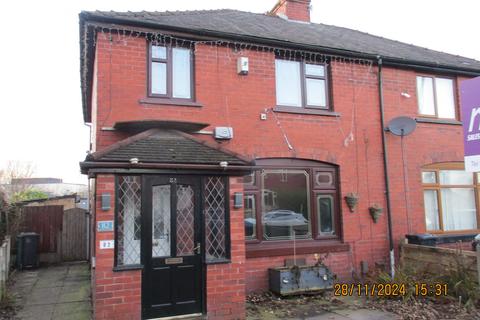 Pilkington Road, Kearsley BL4 3 bed semi